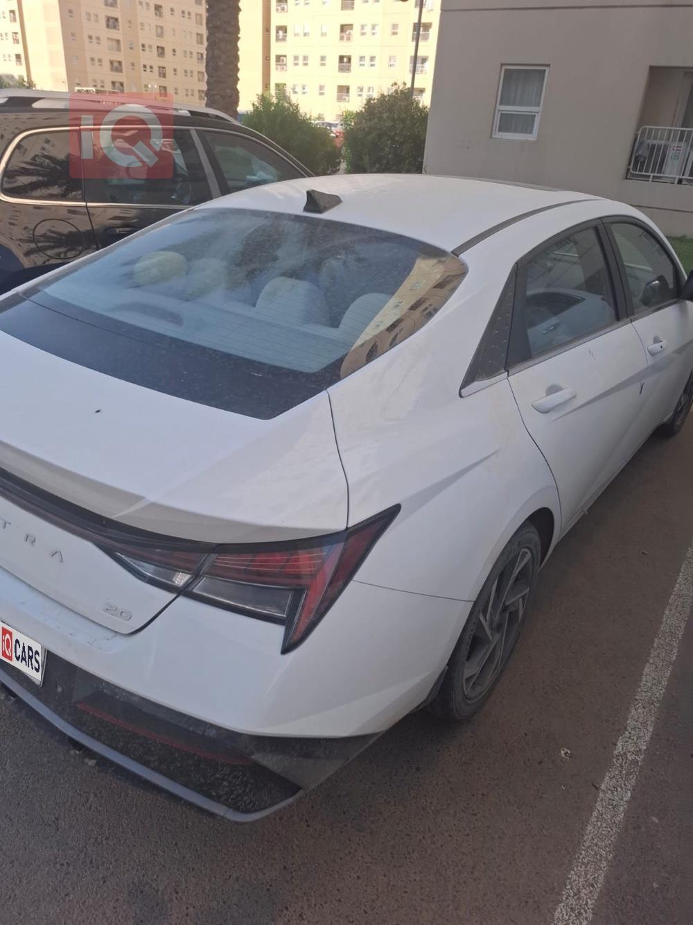 هيونداي النترا